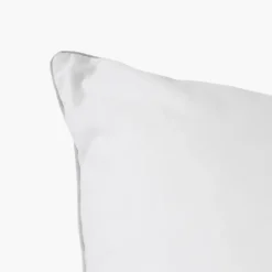 Cheap Oreiller rectangulaire ferme synthétique Suprême Oreillers